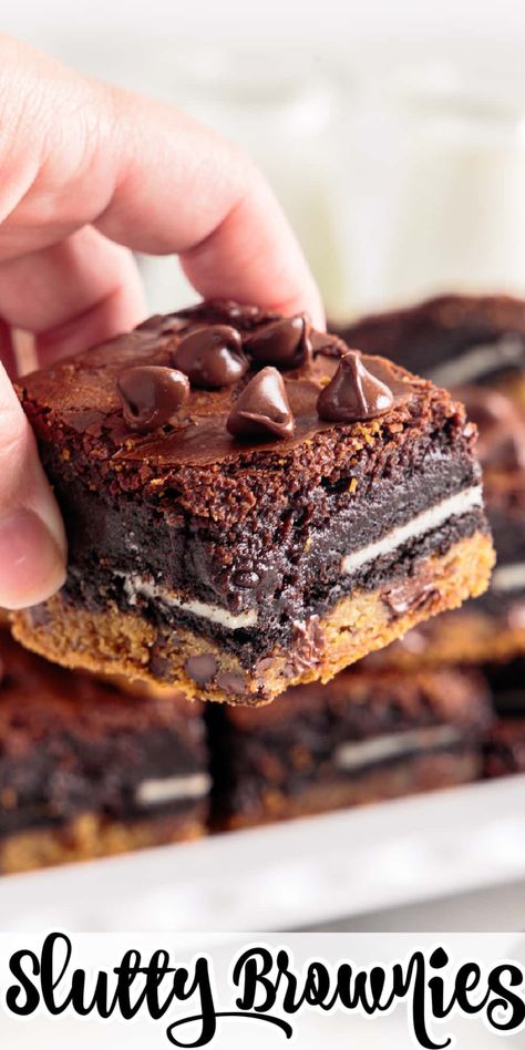 Quick Birthday Food Ideas, Good Easy Desserts, Slurry Brownies, Brownies Topping Ideas, Sluttier Brownies, S’more Brownies Recipe, Brookies Recipe With Box Brownies And Premade Cookie Dough, Dessert Recipes Cake, Smore Brownies With Box Brownies