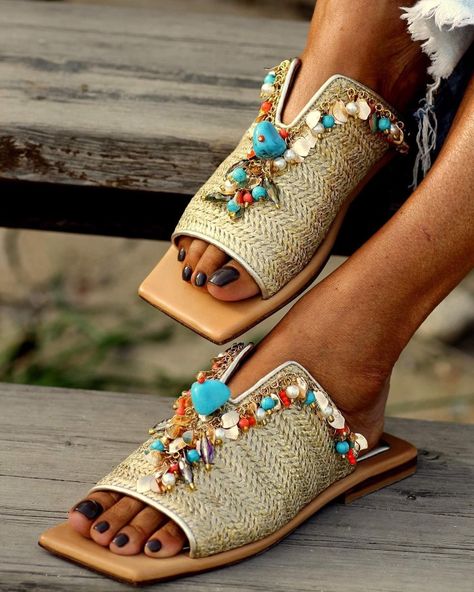 1780s Fashion, Essential Fashion, Handmade Slippers, Crochet Sandals, Embellished Shoes, Crystal Sandals, Stunning Shoes, Razzle Dazzle, Greek Sandals