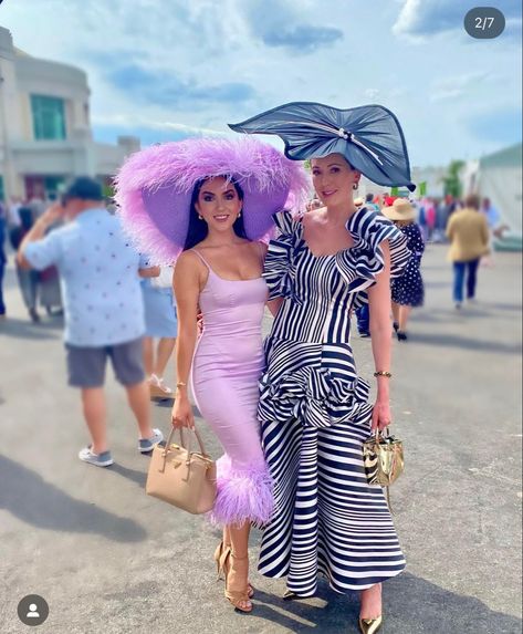 Ladies Day At The Races Outfit, Kentucky Derby Party Attire, Tea Party Outfits For Women, Kentucky Derby Attire, Kentucky Derby Themed Party, Tea Party Attire, Kentucky Derby Dress, Kentucky Derby Outfit, Derby Attire