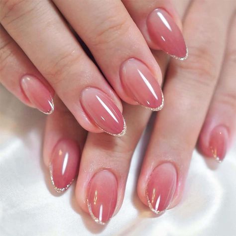 PRICES MAY VARY. 【Almond Press on Nails】There are 24 pink nails press on in one pack,Beautiful and cute medium press on nails glossy false nails comes with has 12 different sizes,you can chose them to be polished to the most suitable size,it fits any finger perfectly. 【Easy to Use】glitter french tip fake nails just choose the nail piece that suits you,polish the nail bed,stick the jelly glue we give away on your nails,then press the green tip fake nails on the nails for 30 seconds to get the nat Short Stilleto Press On Nails, Membentuk Alis, Valentine Nails, Blush Nails, Fake Nails With Glue, Stick On Nails, Nail Arts, Artificial Nails, Nail Accessories