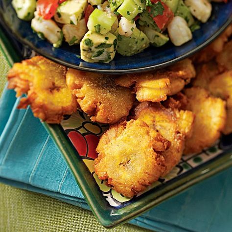 30 Latin Appetizers for Your Next Party Latin Appetizers, Whole30 Appetizers, Tostones Recipe, Home Snacks, Havana Nights Theme, Cold Snack, Rum Tasting, Fried Snacks, Pizza Appetizers