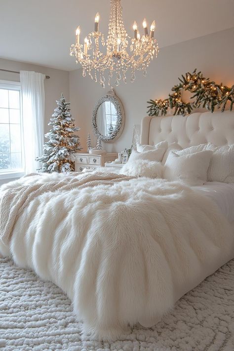 21 Super Cozy Christmas Bedroom Aesthetic Ideas 27 Cozy Christmas Bedroom Aesthetic, Christmas Bedroom Aesthetic, Bedroom Aesthetic Ideas, Cozy Christmas Bedroom, Winter Bedroom Decor, Holiday Bedroom Decor, Holiday Bedroom, Winter Bedroom, Cozy Christmas Decor