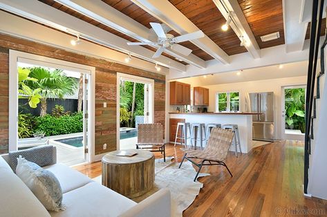 Key West Interior Design, Key West Interior, Key West Style Homes, Key West Cottage, Florida Cottage, Key West Style, Key West Vacations, White Beams, West Home