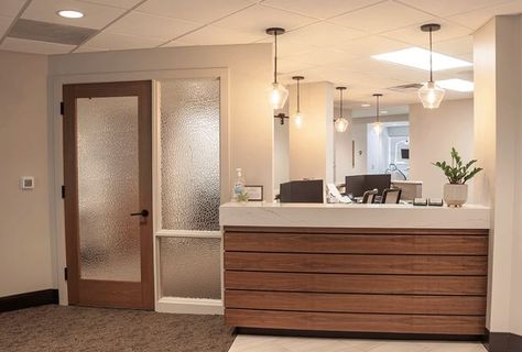 Office Reception Design Waiting Rooms, Medical Office Reception Desk, Office Reception Counter Design, Medical Reception Desk, Waiting Room Design Reception Areas, Office Reception Counters, Front Lighting, Office Reception Design, Waiting Room Design