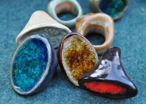 Pottery Ring, Organic Ceramics, Ceramic Ring, Ceramic Ideas, Glass Ring, Pottery Classes, Med Tech, Ceramic Rings, Porcelain Jewelry