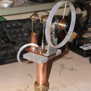 Build a Better Stirling Engine Alternative Energie, Steam Engine Model, Stirling Engine, Engineering Projects, Popular Mechanics, Diy Cans, Diy Fireplace, Small Engine, Nikola Tesla