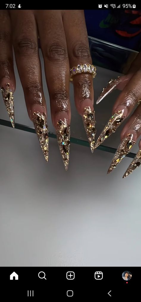 House Interior Makeover, Bling Stiletto Nails, Gold Nails Prom, Growth Tattoos, Gold Stiletto Nails, Brush Techniques, Nails Brush, Interior Makeover, Meaning Tattoos