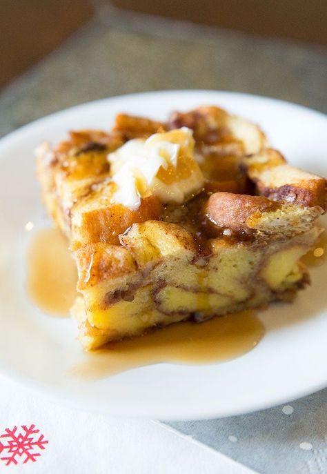 Leftover Cinnamon Rolls, Cinnamon Rolls French Toast, Brunch Egg Dishes, Cinnamon Bun Cake, Cinnamon Roll French Toast Casserole, Cinnamon Roll French Toast Bake, French Toast Bread Pudding, Apple French Toast Casserole, Crescent Roll Breakfast Recipes