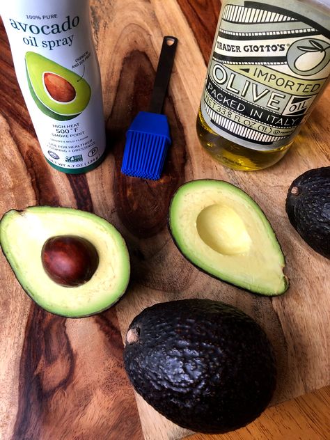 How to Save Half an Avocado | POPSUGAR Fitness Avocado Hacks, How To Store Avocado, Avocado Health Benefits, Dessert Toppings, Eat To Live, Ripe Avocado, How To Store, Popsugar, Air Fryer Recipes