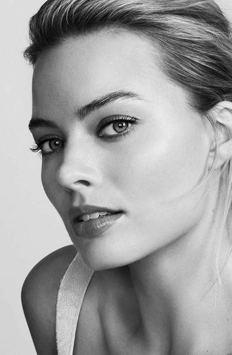 Margot Robbie Portrait Reference, Margot Robbie Portrait, Margot Robbie Photoshoot, Margot Robbie Harley, Comic Face, Art Photography Portrait, Funny Women, Old Hollywood Stars, Beauty Shots