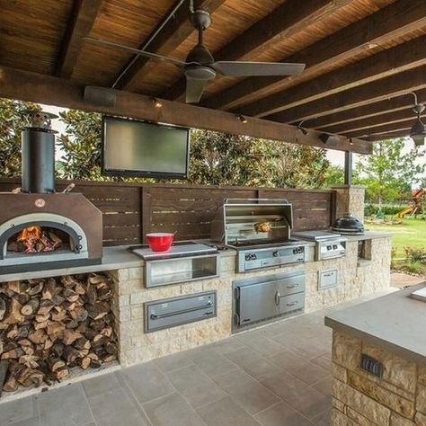 Planning an Outdoor Kitchen in 2019 - Patio Productions Backyard Kitchens, Parrilla Exterior, Backyard Barbeque, Outdoor Cooking Area, Outdoor Kitchen Countertops, Outdoor Kitchen Decor, Outdoor Kitchen Plans, Outdoor Bbq Kitchen, Outdoor Kitchen Appliances