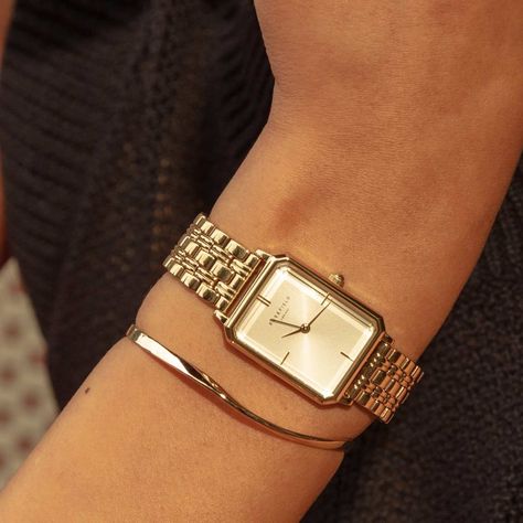 Octagon Gold watches luxury Square Womens Watch, Rosefield Octagon Xs, Elegant Gold Watch, Womens Watches Luxury Classy, Gold Accessories Women, Gold Rectangle Watch, Square Gold Watch, Rosefield Watches Women, Classic Watches Women