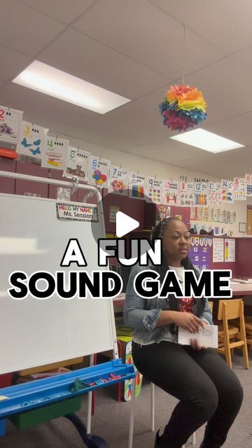 Keyana - Miss. Session on Instagram: "GUESS THE SOUND ON MY FOREHEAD ✨😂  We started playing this game to practice letter sounds and now we are moving up to digraphs !   ( SOON we will be practicing blends ! )   And ofcourse the resources we are using and learning from are from the best ! @polka.dots.please 🌈💕 check out her TpT !   #kindergarten #kindergarteners #kinder #classroomideas #classroompinspirations #reading #readingtime #literacy #literacycoach #kindergartenteacher #kindergartenparents #teachersfollowteachers #teacherspayteachers #teachergram🍎 #teachersofinstagram #teacher" Phonics Games Kindergarten, Alphabet Games For Kindergarten, Letter Sounds Kindergarten, Phonics Reading Activities, Phonics Games For Kids, Letter Sound Games, Writing Practice Preschool, Teaching Sound, Letter Sounds Preschool