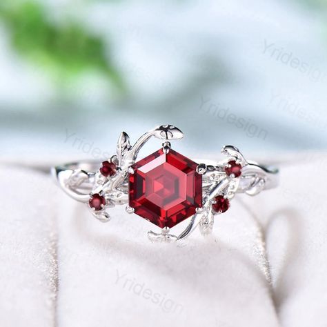 Leaves Ruby Engagement Ring Vintage Unique Natural Inspired lab ruby Ring 14K White Gold Leaf Branch Wedding Ring Women Twig Promise Ring≫≫ Item Details❀❀❀ Make every ring to order, all rings are handmade in the United States.❀❀❀ Metal: Solid 10K & 14K & 18K Gold❀❀❀ Gold Color: Rose gold, Yellow gold, White gol Garnet And Ruby Ring, Wedding Rings With Ruby, Red Wedding Rings For Women, Black And Red Engagement Ring, Garnet Engagement Ring Silver, Garnet Engagement Ring Vintage, Red Wedding Rings, Garnet Engagement Rings, Red Wedding Ring