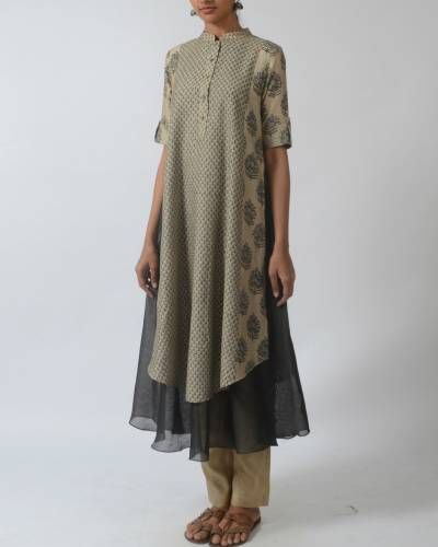 Double Layered Kurta With Stand Collar Fashion Designer Dresses, Layered Kurta, The Secret Label, Cotton Kurti Designs, Salwar Kamiz, Fashion Design Dress, Indian Dress, Indian Attire, Mode Hijab