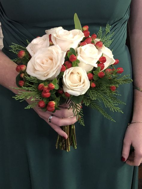 Evergreen Bridesmaid Bouquet, Bridesmaid Bouquet Christmas, Bridesmaid Winter Bouquet, December Bouquet Wedding, Small Christmas Wedding Bouquet, Diy Winter Bouquet, Christmas Wedding Bridesmaid Bouquet, Christmas Boutineer, Small Winter Bridal Bouquet