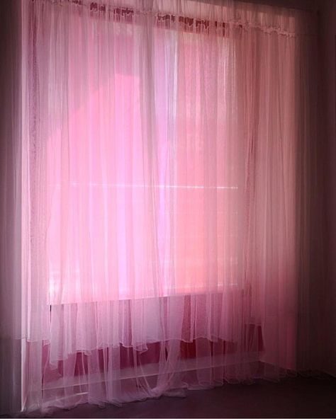 Morning Pink Suburban Legends, Flowers In The Attic, Flat Art, Tout Rose, Glitter Rosa, Pink Curtains, Pink Wine, Pastel Pink Aesthetic, Aesthetic Things