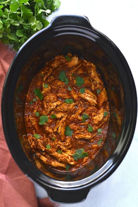 Healthy Crockpot Chipotle Chicken Crockpot Chipotle Chicken, Healthy Crockpot Beef Stew, Healthy Crockpot Recipes Clean Eating, Beef Stew Healthy, Shredded Chicken Recipe, Chipotle Recipes Chicken, Easy Shredded Chicken, Crockpot Chicken Breast, Bbq Chicken Crockpot