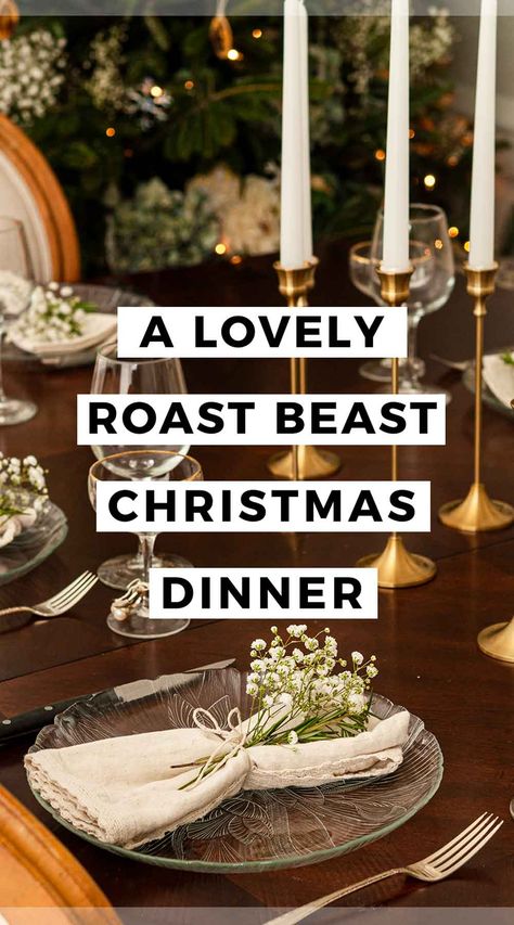 All the recipes you'll need for a gorgeously festive, elegantly simple, traditional and original "roast beast" Christmas dinner from cocktails to dessert! This is a top round roast beef meal with cozy, yuletide sides, bright colors, easy appetizers, and a rich, seasonal dessert that takes only 15 minutes to make! Chuck Roast Christmas Dinner, Roast Beef For Christmas Dinner, Roast Beef Christmas Dinner Sides, Christmas Dinner Roast Beef, Roast Beast Grinch Recipe, Christmas Dinner Party Food Main Dishes, Gourmet Christmas Dinner, Roast Beef Sides, Xmas Eve Dinner Ideas