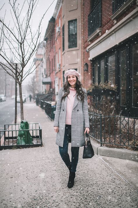 Carly The Prepster, Snow Day Outfit, Winter Outfits Snow, Snow Drop, Chicago Winter, Preppy Winter, Winter Outfits Cold, Winter Mode, Winter Dress