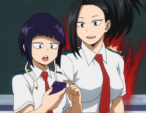 Jirou And Momo, Arte Heavy Metal, Heroic Women, Couples Cosplay, Marceline And Bubblegum, Momo Yaoyorozu, Character Personality, Sailor Moon Art, Horror Movie Characters