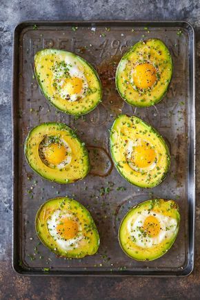 Baked Eggs in Avocado - Damn Delicious Avocado Recipes Healthy, Comidas Fitness, Slow Cooker Beef Stew, A Healthy Breakfast, Stuffed Avocado Healthy, Läcker Mat, Breakfast Options, Low Carb Breakfast, Avocado Recipes