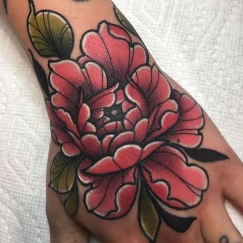 Rachel Behm Pink Peony Tattoo, Flor Tattoo, Carnation Tattoo, Tattoo Over Scar, Peony Tattoo, Traditional Tattoo Sleeve, Tato Lengan, True Tattoo, Rosen Tattoo