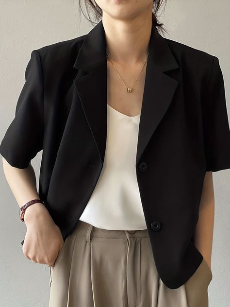 Faster shipping. Better service Blazers Women, Trendy Blazers, Chic Summer Style, Ladies Blazer, Mode Casual, Sleeve Fashion, Student Fashion, Cropped Blazer, Office Lady