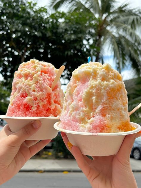 Hawaii Shaved Ice Aesthetic, Hawaiian Shaved Ice Aesthetic, Hawaii Shaved Ice, Hawaii Aesthetic Food, Hawaii Summer Aesthetic, Shaved Ice Aesthetic, Shave Ice Hawaii, Hawaii Foods, Hawaii Desserts