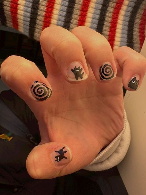 Easy Cat Nail Art, Male Nails Ideas, Male Nail Art Black, Short Nails Masc, Cat Nails Short, Alt Nails Short, Masc Nail Art, Short Cat Nails, Emo Short Nails