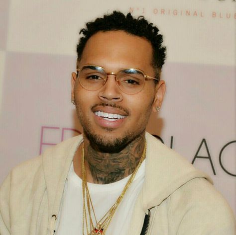 Chris Brown Wallpaper, Cuffing Season, Chris Brown Pictures, Season 12, Chris Brown, Wattpad