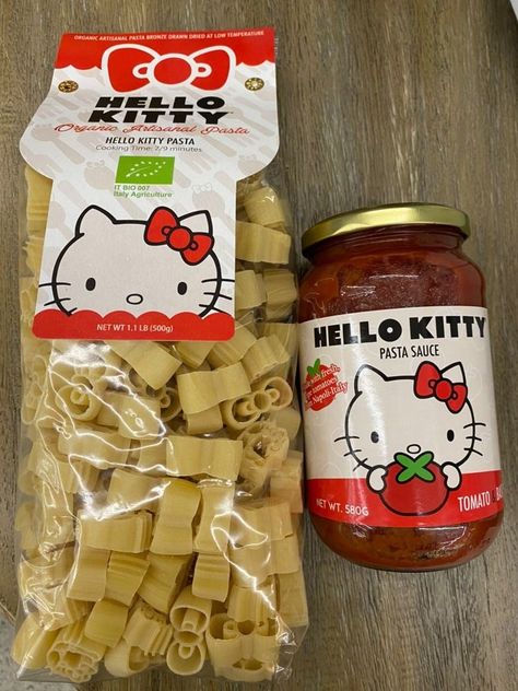 Hello Kitty Snacks, Hello Kitty Things, Hello Kitty Food, Kreative Snacks, Decorações Com Comidas, Hello Kitty House, Kawaii Cooking, Hello Kitty Accessories, Cute Snacks