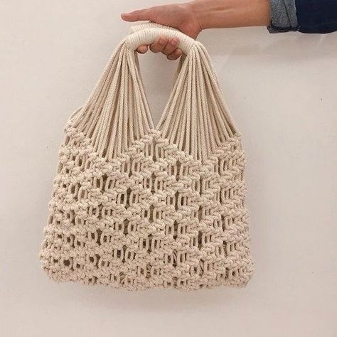 Macrame Tas, Simpul Makrame, Pola Macrame, Free Macrame Patterns, Crochet Free Patterns, Makramee Diy, Macrame Purse, Sac Diy, Macrame Knots Pattern