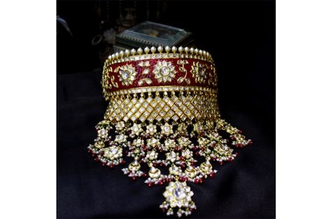 10+ Rajasthani ‘aad’ inspired necklaces for brides who want a regal touch | Fashion | Bride | WeddingSutra Marwadi Jewellery Design, Rajasthani Aad Necklace Gold, Kundan Aad Designs Rajputi, Rajasthani Aad Gold, Rajputi Aad Design Gold Kundan, Rajasthani Jewellery Traditional, Aad Designs Rajputi, Rajputi Aad Design Gold, Rajasthani Necklace