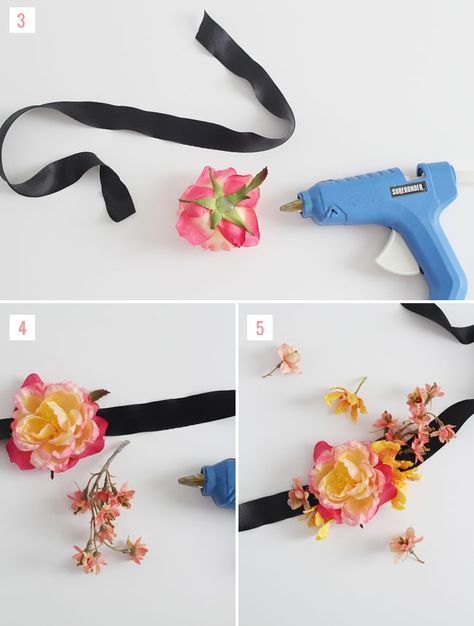 DIY Silk Flower Corsage Fake Flower Corsage, Diy Wrist Corsage, Flowers At Wedding, Silk Flower Corsage, Diy Corsage, Diy Flores, Boda Mexicana, Hand Flowers, Prom Flowers