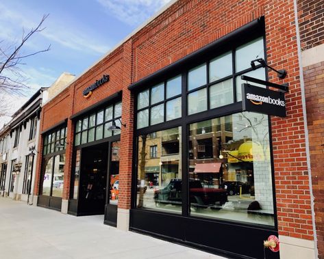 Amazon Chicago bookstore Front Building Design, Brick Store, Commercial Design Exterior, Brick Interior, Brick Cladding, Storefront Design, Facade Cladding, Mix Use Building, Buy Books