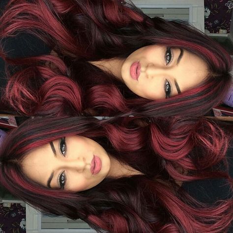 Fierce Red Hair Highlights Different Colors, Root Melt Red Hair, Fun Dark Hair Color Ideas, Fun Red Hair Color Ideas, Dark Red Ombre Hair, Red Highlights On Dark Hair, Pelo Color Vino, Red Highlights, Burgundy Hair