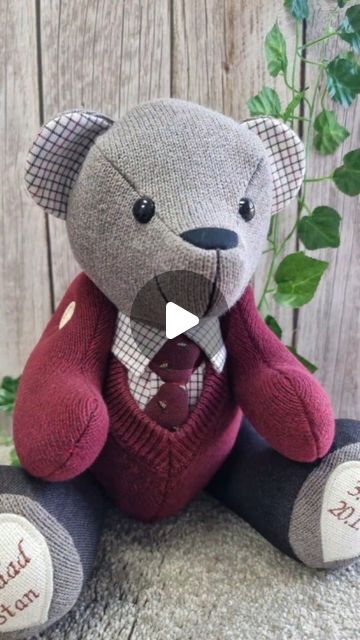 Sewing Memory Projects, Memory Teddy Bears From Shirts, Memorial Teddy Bear From Shirts, Memorial Bears From Shirts, How To Make A Memory Bear, Memory Bears Pattern Free Printable, Christmas Crafts To Sew, Free Memory Bear Sewing Pattern, Diy Memorial Gifts