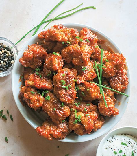 Vegan Carolina Barbecue Wings - Vegetarian Times Easy Seitan Recipe, Seitan Wings, Carolina Barbecue, Vegan Wings, Seitan Recipes, Vegan Barbecue, Boneless Wings, Vegan Party Food, Vegan Party