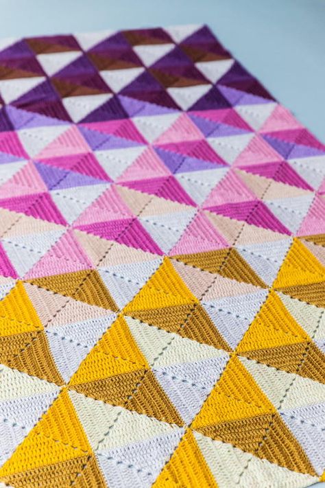 Crochet Blanket Rainbow Colours, Crochet Geometric Pattern, Origami Blanket, Geometric Crochet, Yarn Collection, Geometric Blanket, Crochet Blanket Pattern Easy, Crochet Blanket Designs, Blanket Ideas