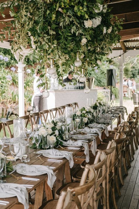 Wedding Backyard Reception, Wedding Themes Summer, Wedding Table Designs, Wedding Reception Ideas, Elegant Wedding Reception, Wedding Themes Fall, Outdoor Wedding Reception, Table Set Up, Salou