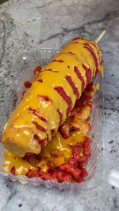 Elote With Hot Cheetos, Hot Cheetos With Nacho Cheese, Hot Chips And Cheese, Chili Cheese Hot Dogs, Hot Chips Aesthetic, Hot Cheetos Food, Cheetos With Cheese, Hot Chips Recipe, Hot Cheetos With Cheese