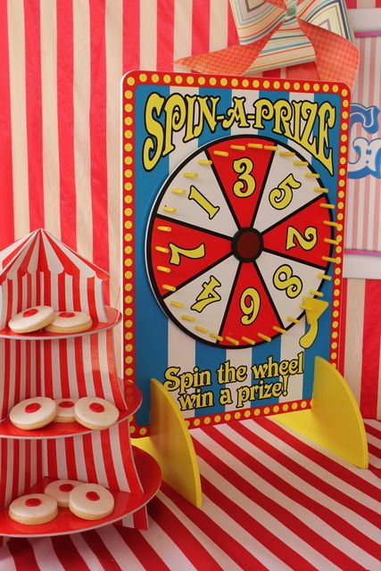 getting thigame  s Fun Fair Birthday Party Ideas, Fun Fair Themed Party, Fair Theme Party, Vintage Funfair, Fun Fair Party, Funfair Games, Circus Party Games, Vintage Carnival Theme, Carnival Birthday Party Ideas