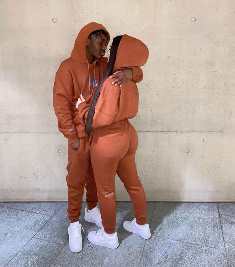 TRACKSUIT KINGS AND QUEENS on Instagram: “Match My Energy & My Drip - Kinda Mood 💕🔱 • • • Follow:/ @tracksuit_kq Follow:/ @tracksuit_kq . . . . . #drip #dripordrown #dripgang…” Couples Outfits Black People, Couples Streetwear, Couples Matching Outfits Swag, Couple Outfits Matching, Uk Drip, Black Relationship, Couple Matching Outfits, Couple Fits, Black Relationship Goals