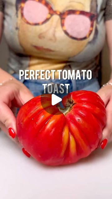 Alona Bogdanova on Instagram: "So simple and so delicious! Perfect Tomato Toast" Toasted Tomato, Tomato Toast, Tomato Sandwich, Cheese Toast, Tomato And Cheese, Breakfast Toast, Tomato Recipes, So Delicious, Sandwiches