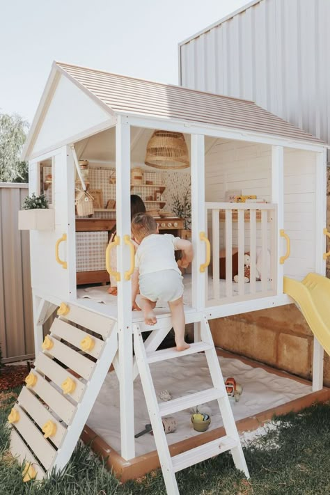 Cubby House Ideas, Kids Cubby Houses, Kids Cubbies, Kids Backyard Playground, Play Area Backyard, Backyard Kids Play Area, Backyard Playhouse, Diy Playground, Cubby House