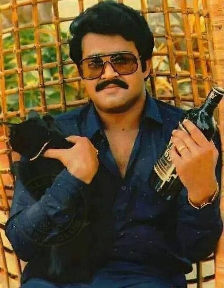 Mohanlal Aesthetic, Mohanlal Old Photos, Vintage Mohanlal, Mohan Lal, David Beckham Manchester United, Malayalam Movies, Mani Ratnam, Funny Dialogues, Malayalam Cinema