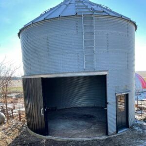 Grain Bin Inspirations Gallery | Grain Bin Inspirations Repurposed Grain Bin Ideas, Grain Bin Garage, Grain Bin House Plans, Silo Outdoor Area, Small Grain Bin Ideas, Grain Bin Fire Pit Outdoor Fireplaces, Grain Bin Gazebo Backyard Ideas, Grain Silo Ideas, Grain Bin Cabin