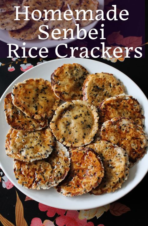 Food Lust People Love: Light and crispy, these homemade senbei rice crackers with sesame seeds are so crunchy and tasty that it’s hard to eat just one! Fortunately this recipe makes two dozen. Rice Cracker Recipe, Japanese Rice Crackers, Rice Cracker, Rice Crackers, Savoury Biscuits, Homemade Crackers, Single Serving Recipes, Cooking White Rice, Japanese Rice