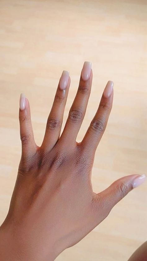 Classy Nails For Black Women, Natural Nails Polish Ideas, Earthy Nails Acrylic Simple, No Polish Manicure, Black Women Manicure, Nude Nails Black Women Dark Skin, Neutral Almond Nails Classy Black Women, Natural Nails Black Women, Neutral Nails Black Women